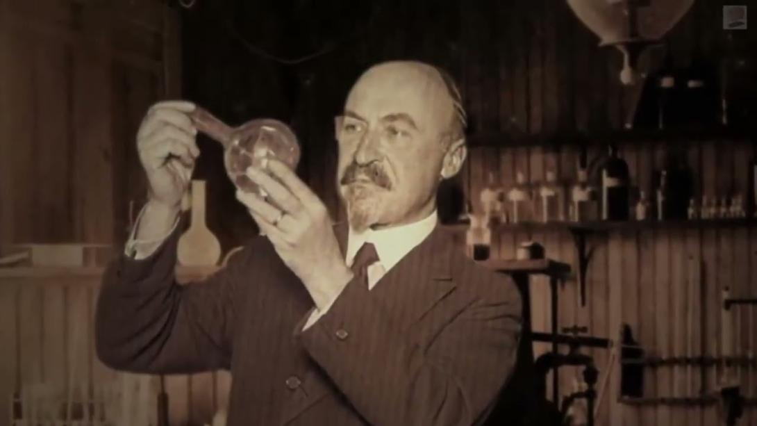 Embedded thumbnail for Plastik nedir? Nasıl üretilir?